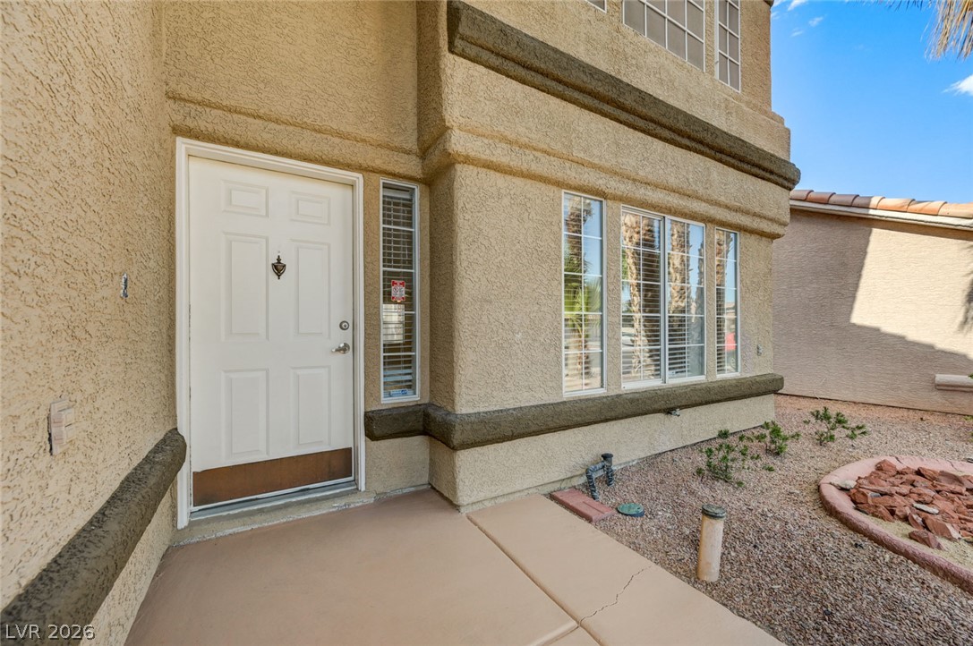 2742 Chokecherry Avenue Property Photo 4