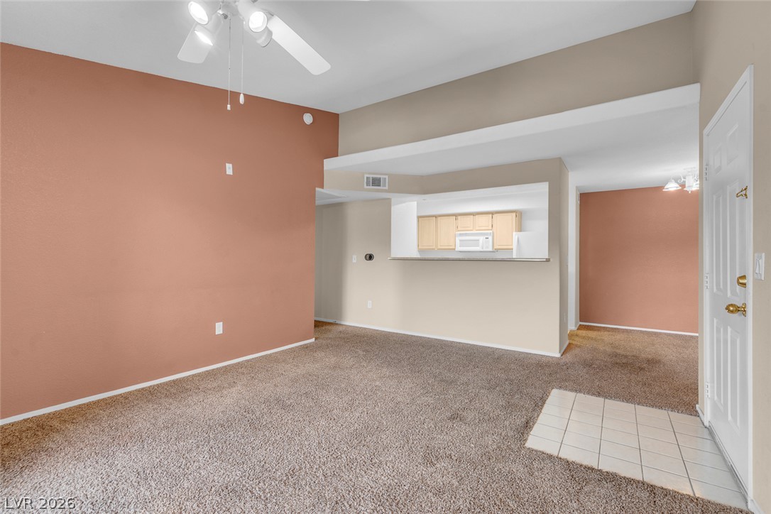 555 East Silverado Ranch Boulevard 2159 Property Photo 7