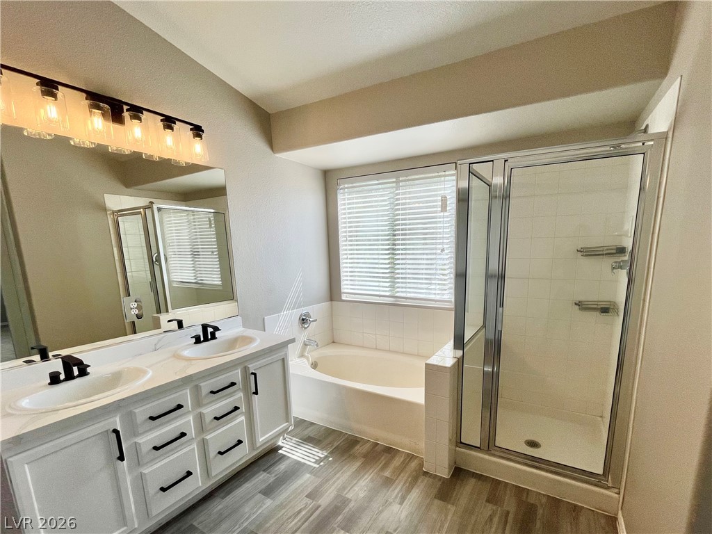 9924 Clover Field Court Property Photo 16