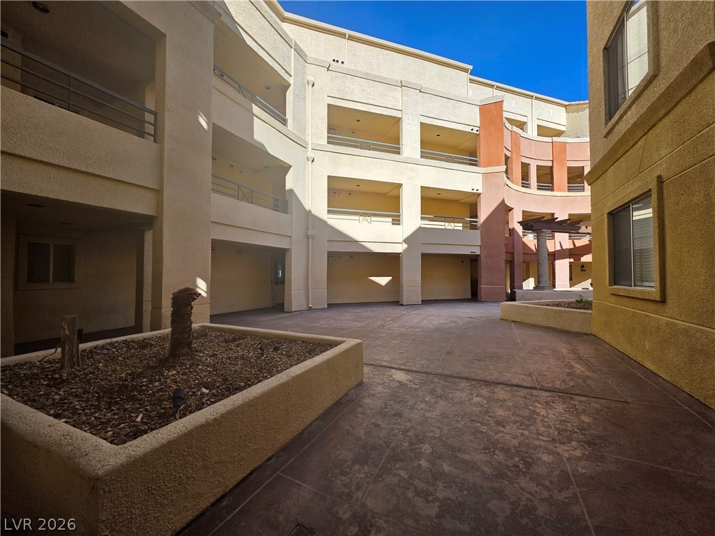 210 East Flamingo Road 101 Property Photo 28