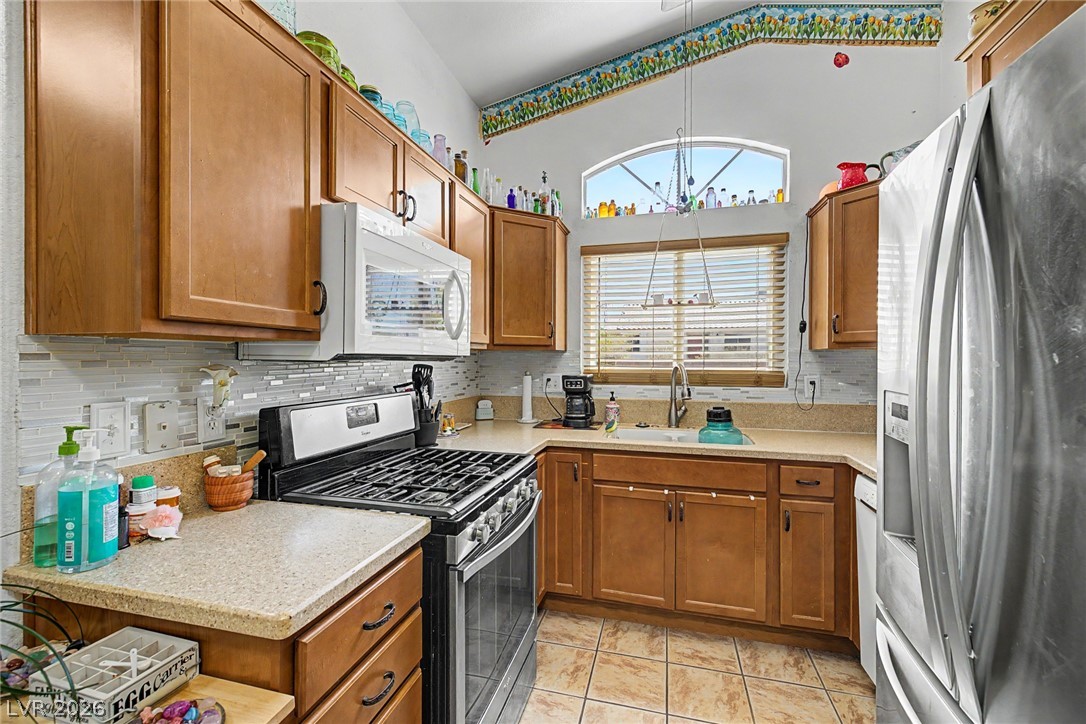 6644 Mount Dutton Drive Property Photo 10