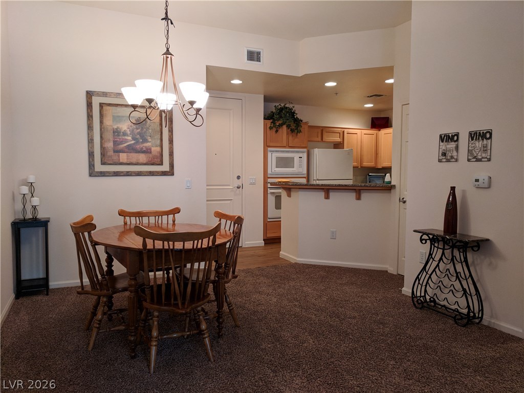 39 East Agate Avenue 206 Property Photo 4