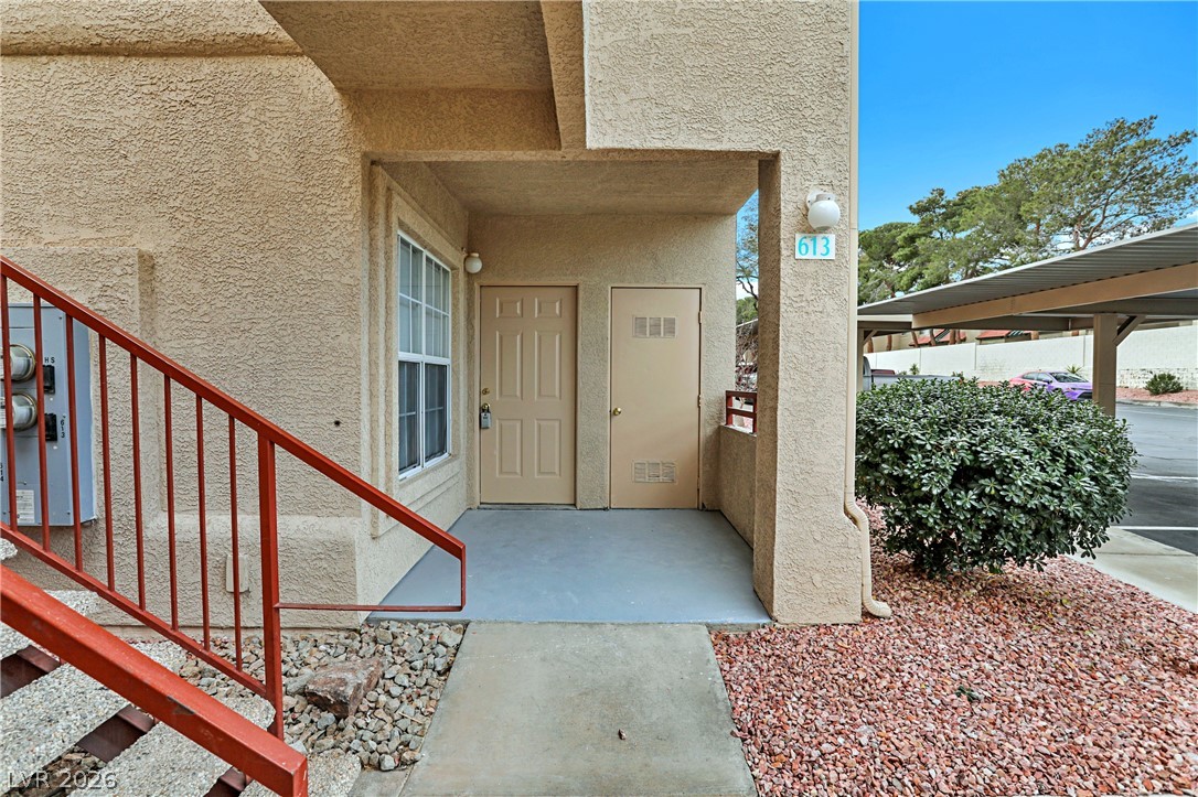 520 Arrowhead Trail 613 Property Photo 18