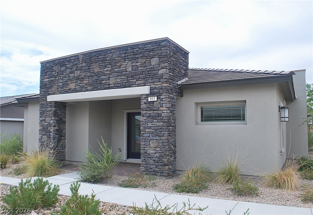 893 Carlton Terrace Lane Property Photo 2