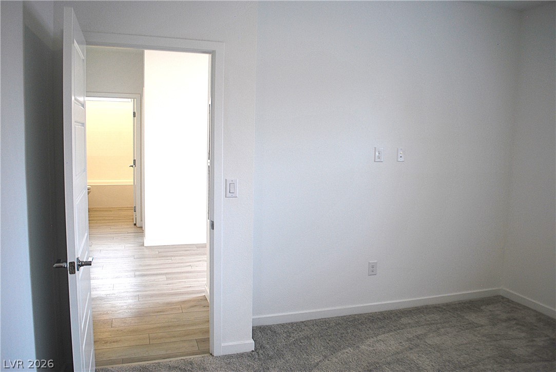 893 Carlton Terrace Lane Property Photo 14