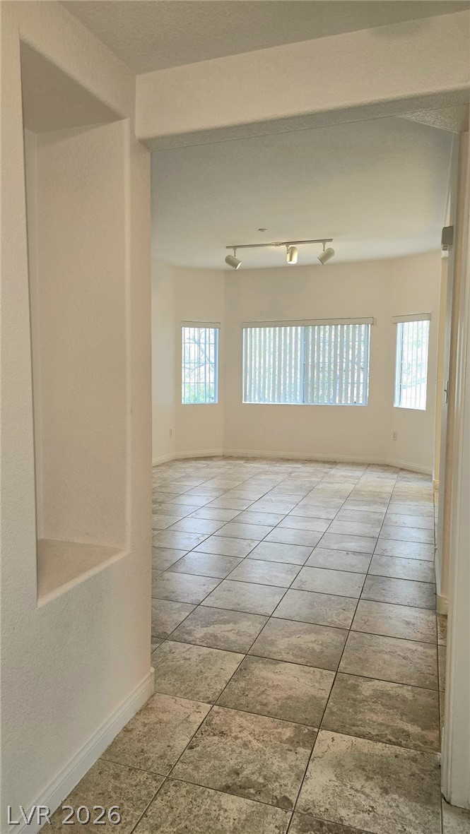 830 Carnegie Street 1224 Property Photo 14