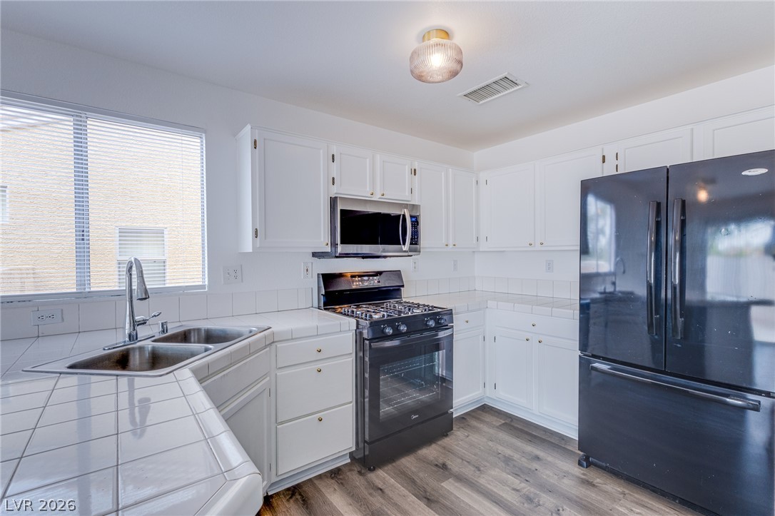 1705 Morado Hills Lane Property Photo 10