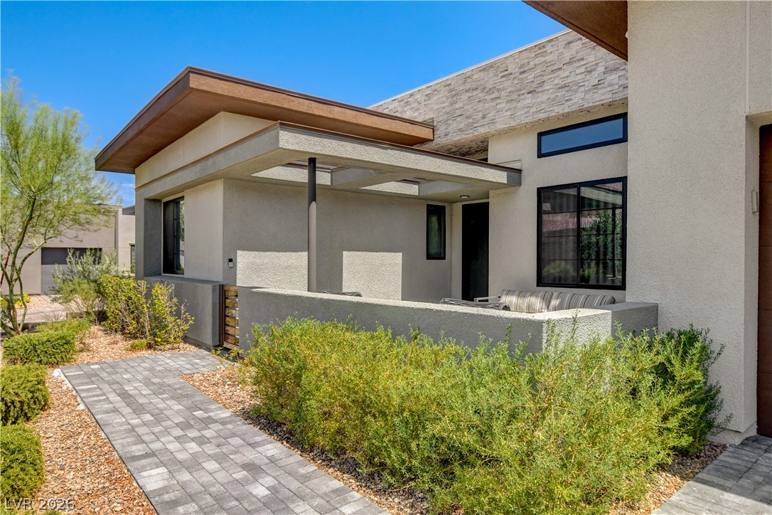 556 Vista Sunset Avenue Property Photo 3