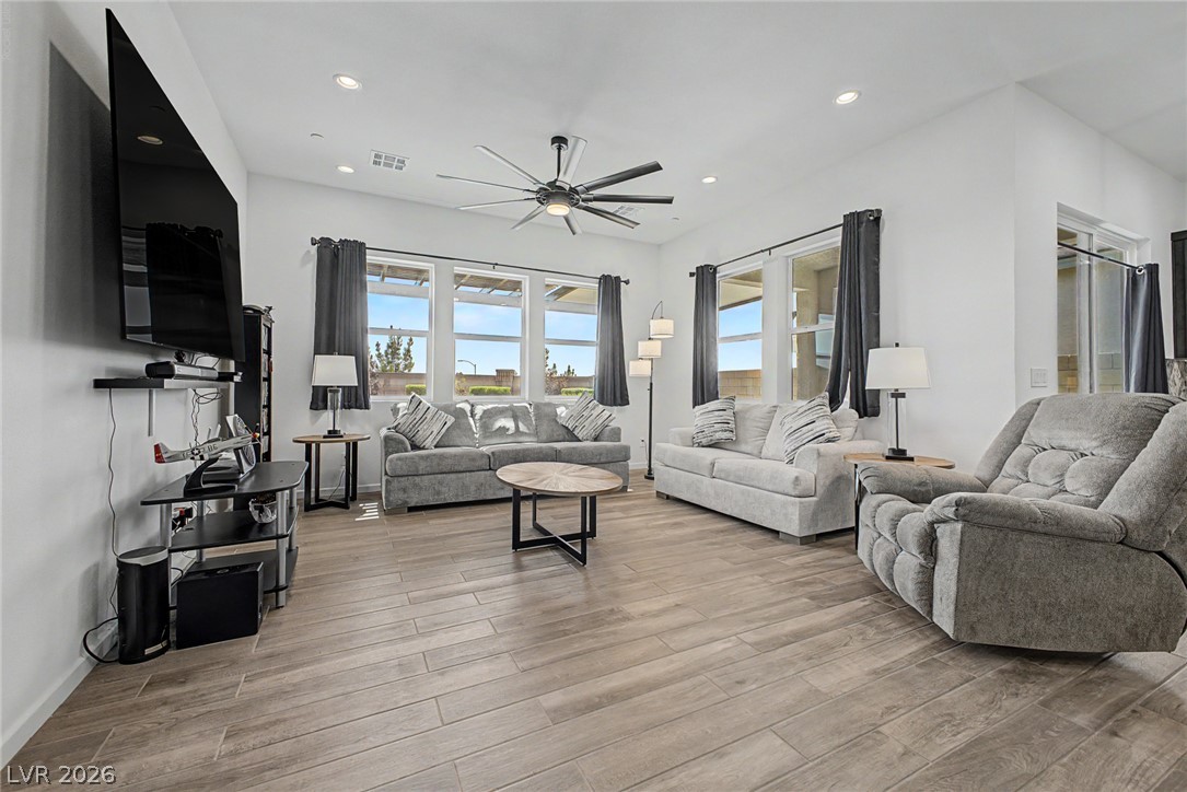 8920 Skye Canyon Ranch Street Property Photo 11