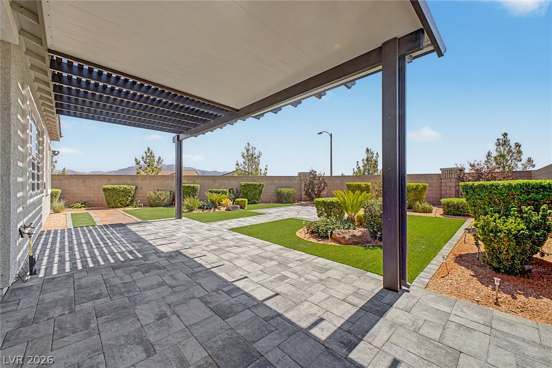 8920 Skye Canyon Ranch Street Property Photo 28