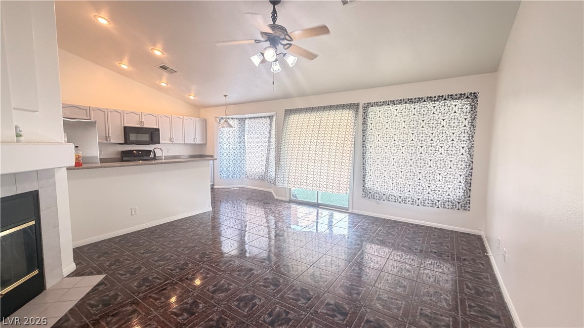 6263 Dalbergia Avenue Property Photo 11