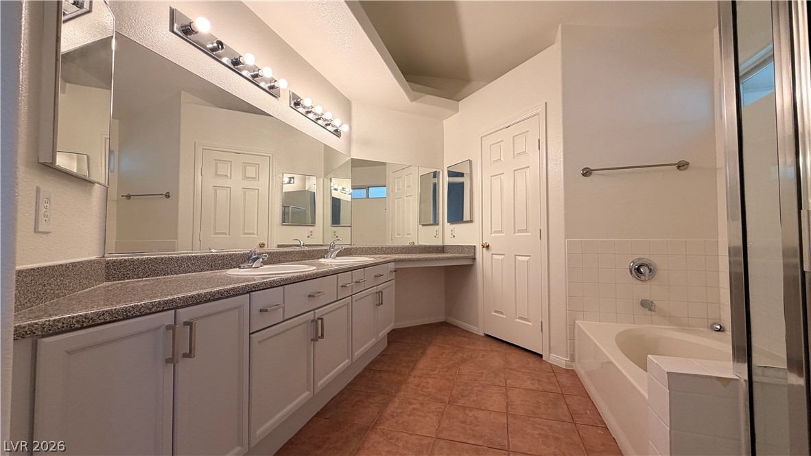 6263 Dalbergia Avenue Property Photo 27