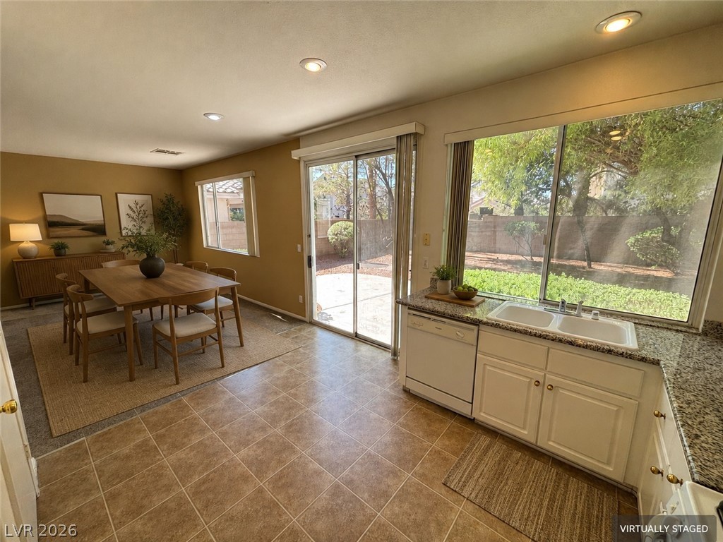 10319 Splendor Ridge Avenue Property Photo 6