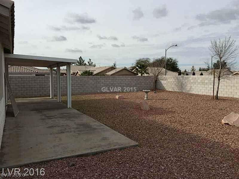 1010 Seaside Daisy Court Property Photo 6