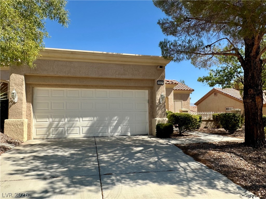 10016 Heyfield Drive Property Photo 2