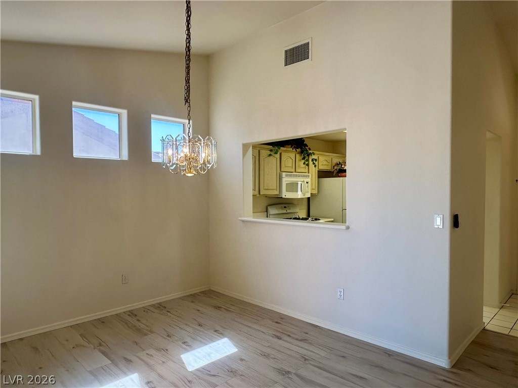 10016 Heyfield Drive Property Photo 12