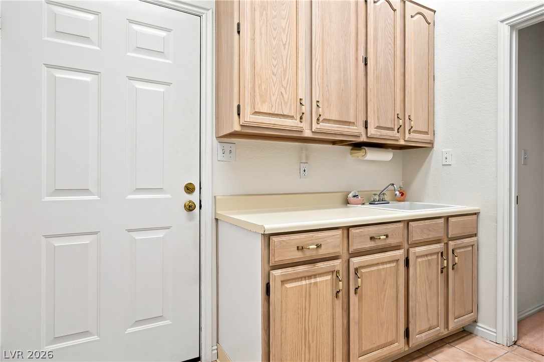 1068 Calico Ridge Drive Property Photo 26