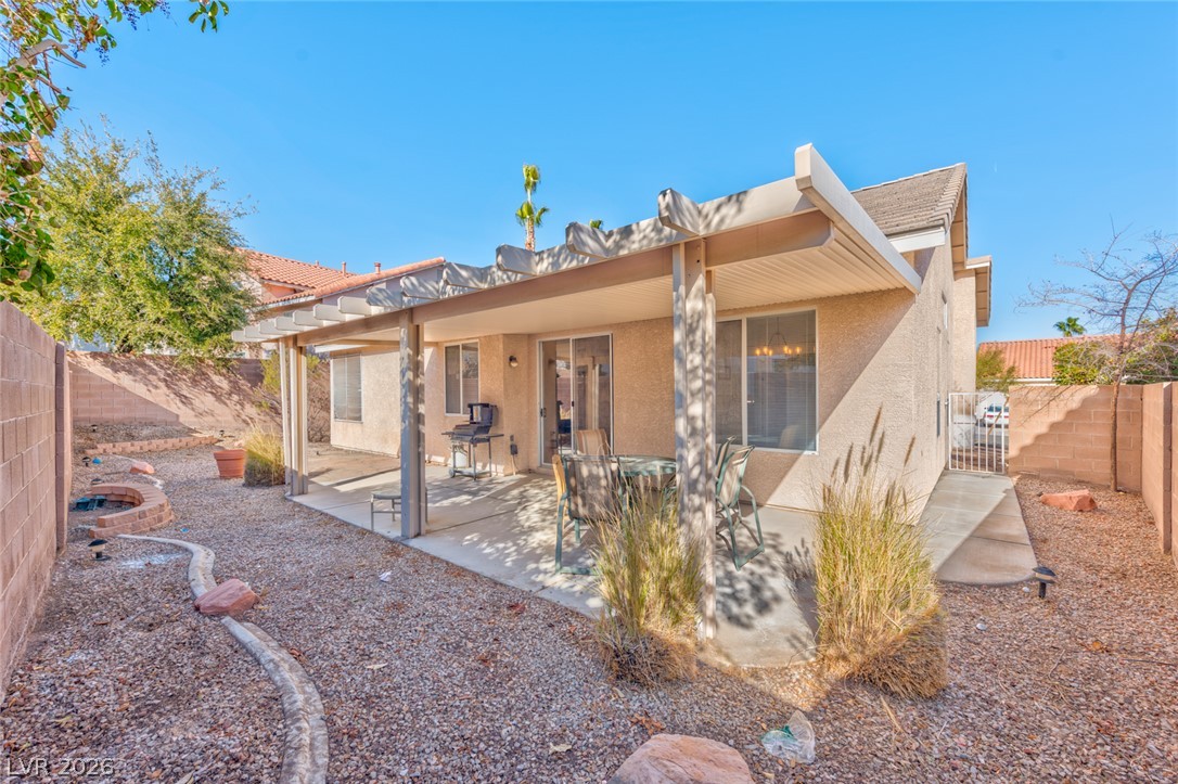 2317 Tilden Way Property Photo 2