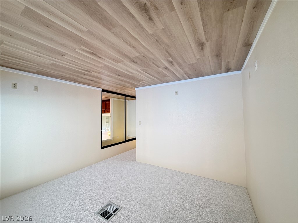 7756 Cobden Court Property Photo 10