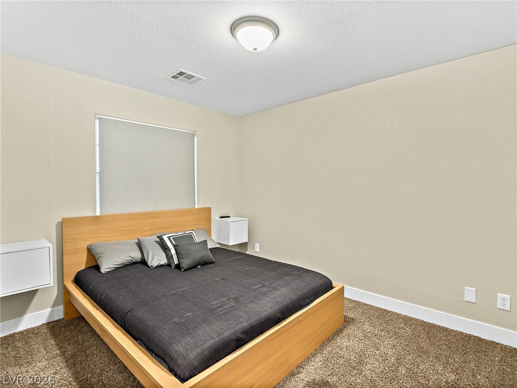 9041 Kingsdale Court Property Photo 18