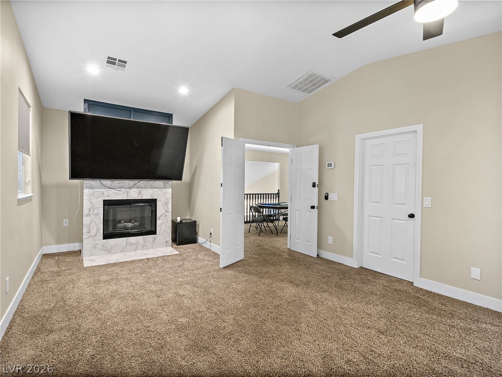 9041 Kingsdale Court Property Photo 25