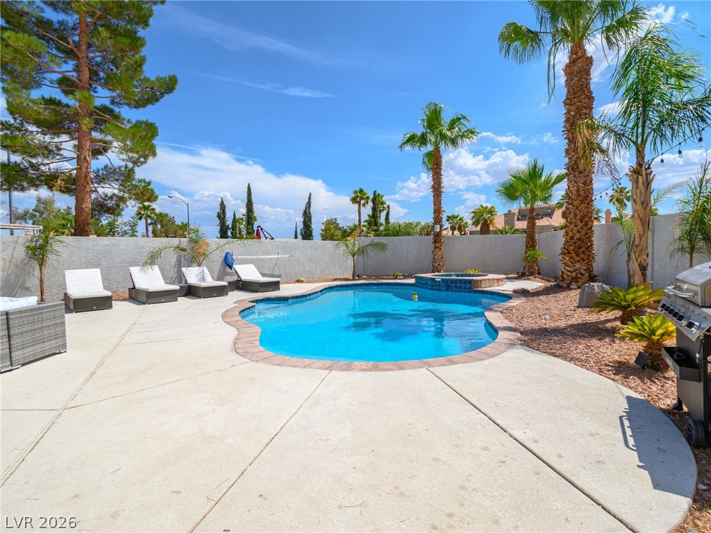 9041 Kingsdale Court Property Photo 34