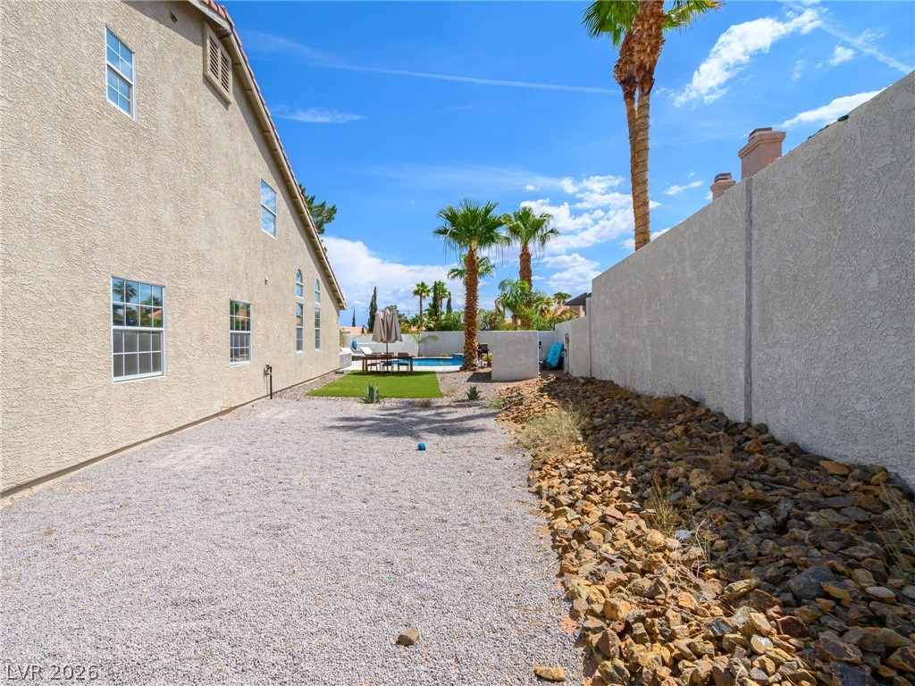 9041 Kingsdale Court Property Photo 36