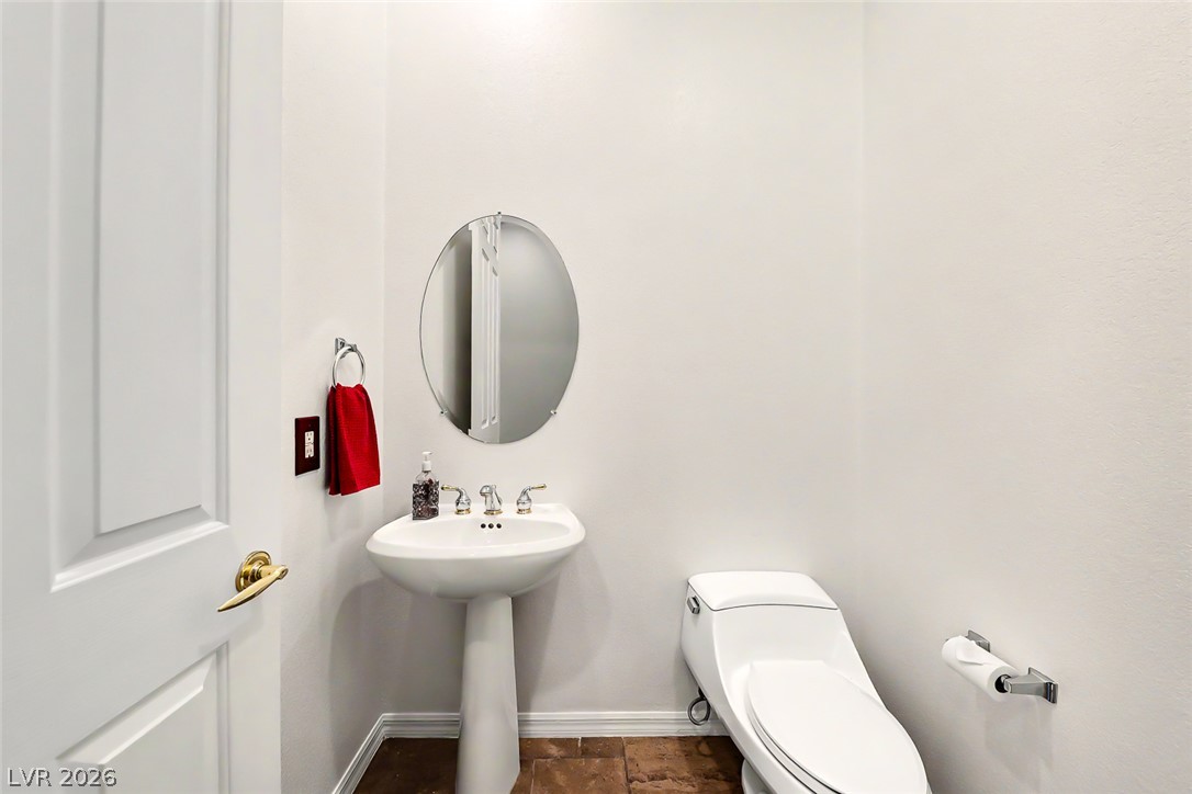2306 Schaeffer Hills Drive Property Photo 37