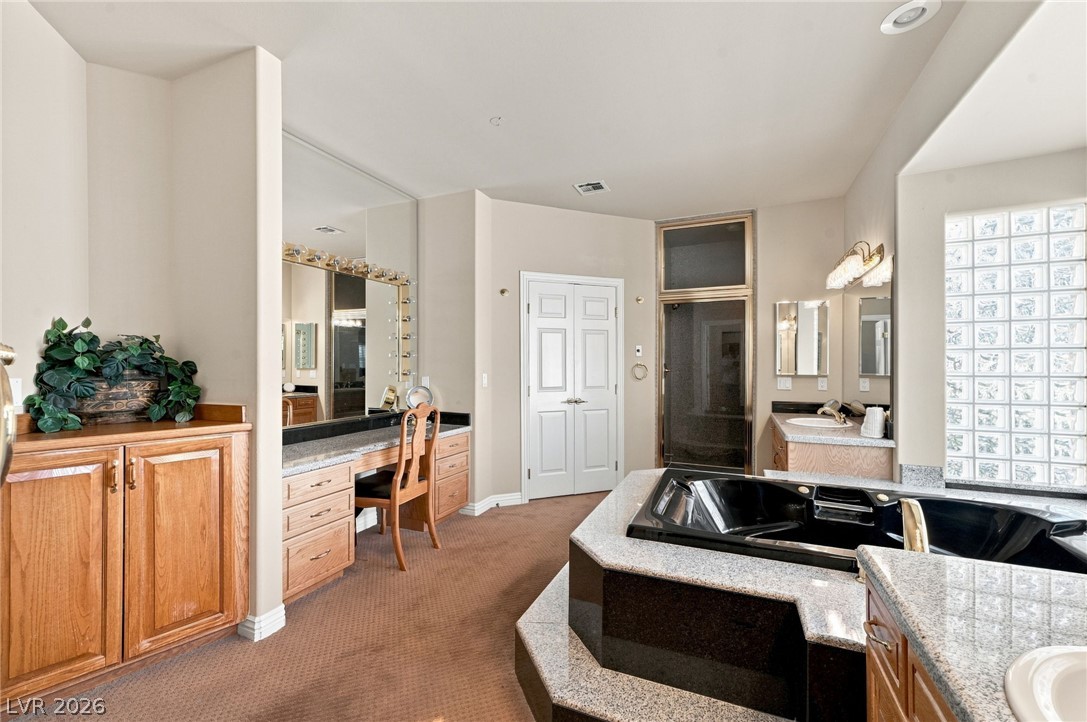2320 Prometheus Court Property Photo 26