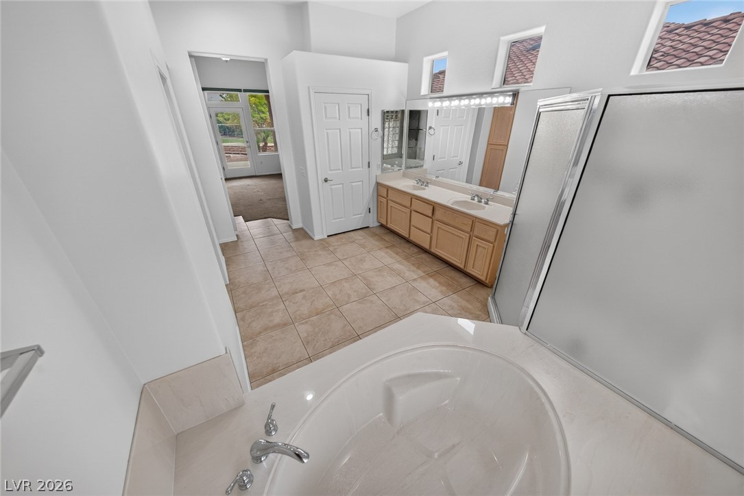 10408 Button Willow Drive Property Photo 11