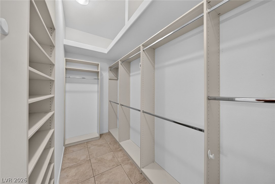 10408 Button Willow Drive Property Photo 12