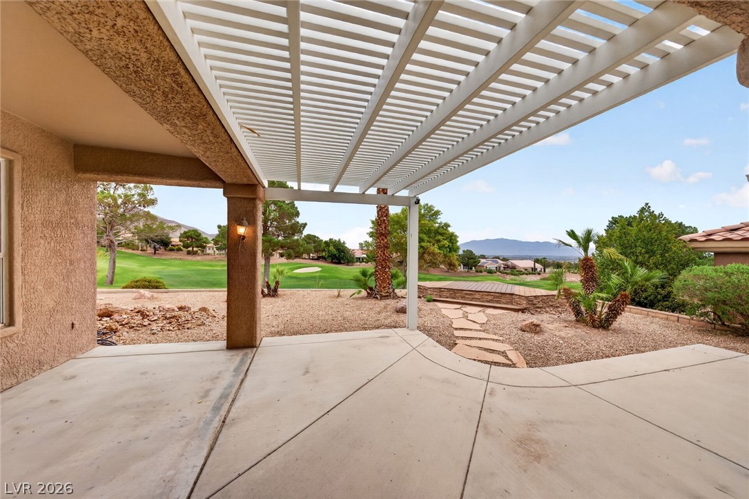 10408 Button Willow Drive Property Photo 19
