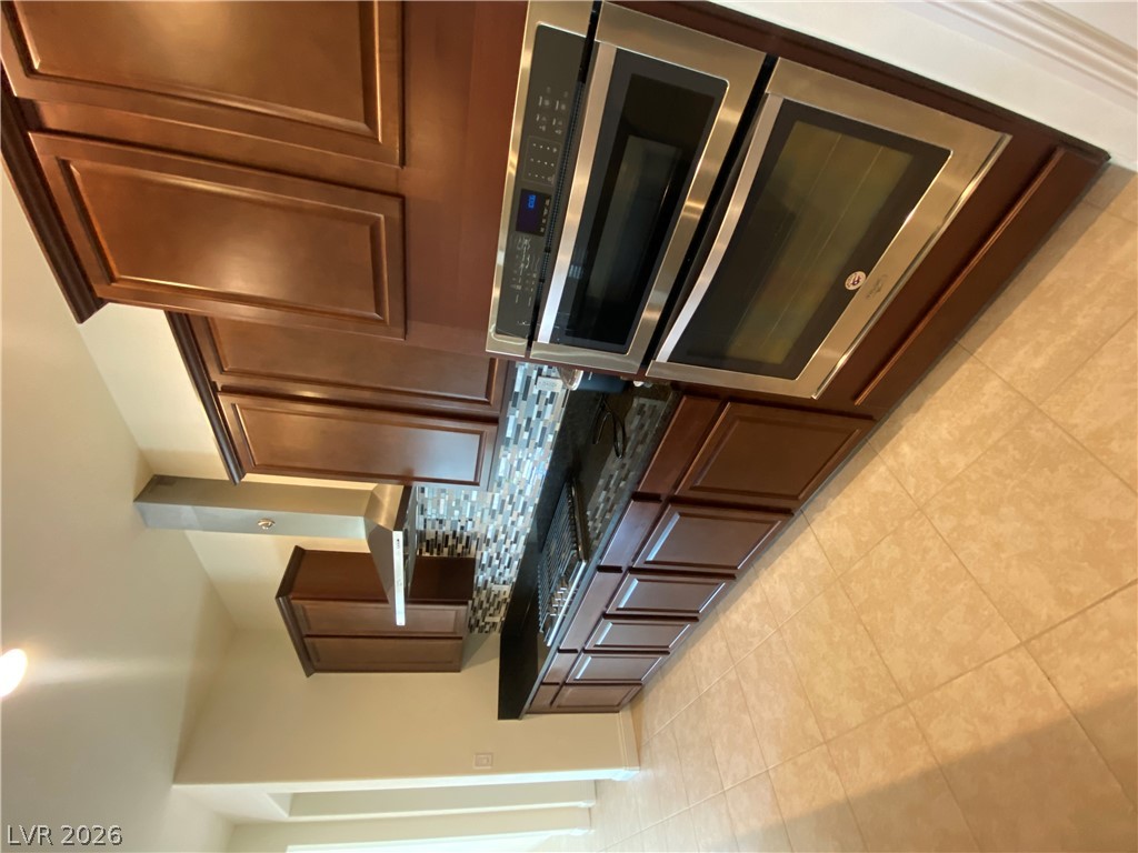 2807862 Property Photo 22
