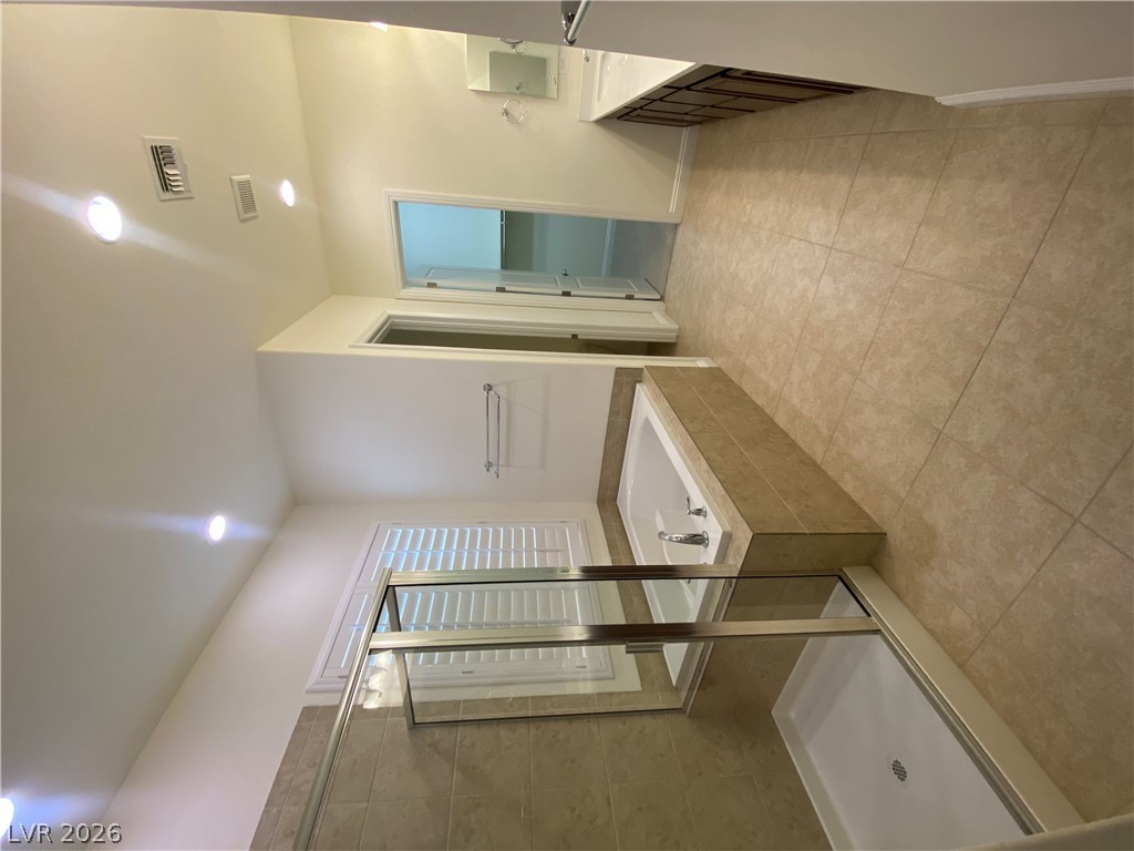 2807862 Property Photo 28