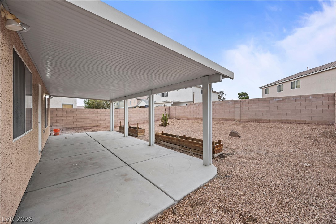 2650 Whisper Ridge Street Property Photo 3