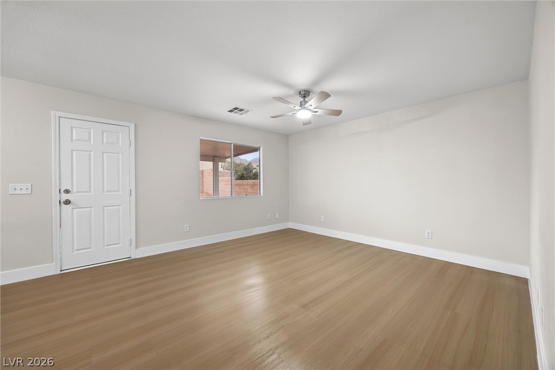 2650 Whisper Ridge Street Property Photo 14