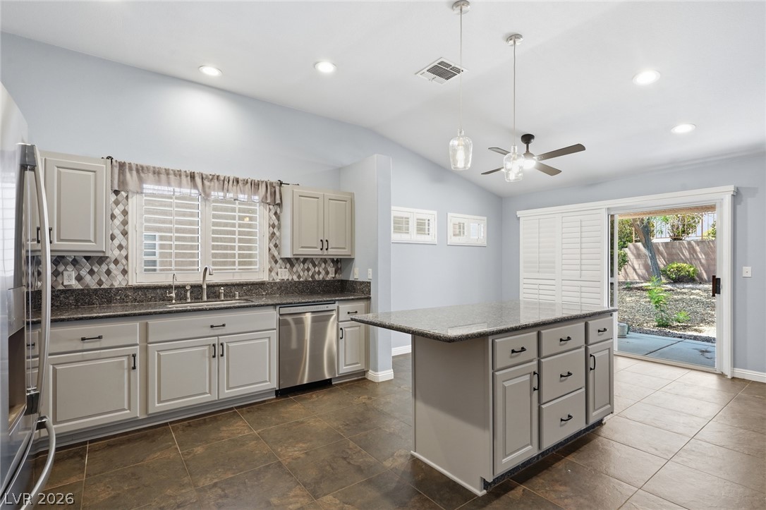 507 Dart Brook Place Property Photo 9
