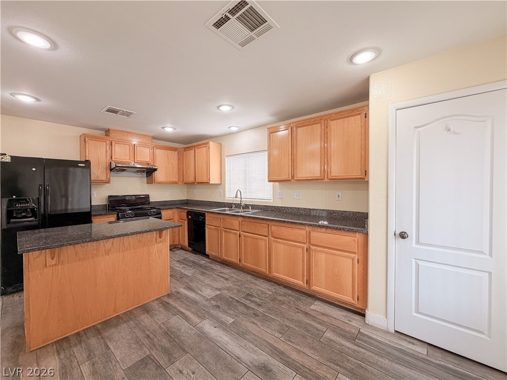 6204 Alpine Tree Avenue Property Photo 14