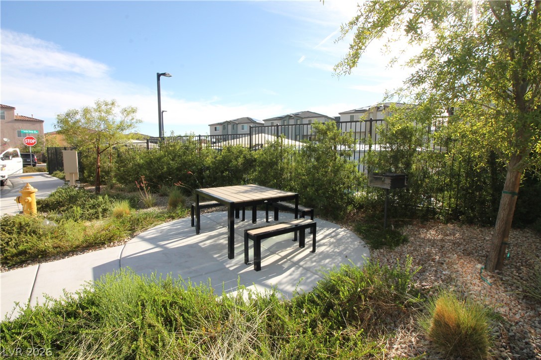 6852 Prairie Pearl Street Property Photo 43