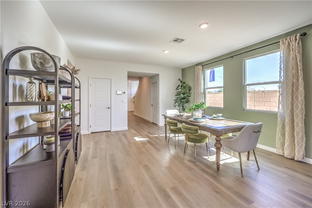 6016 Bamboo Breeze Way Property Photo 8