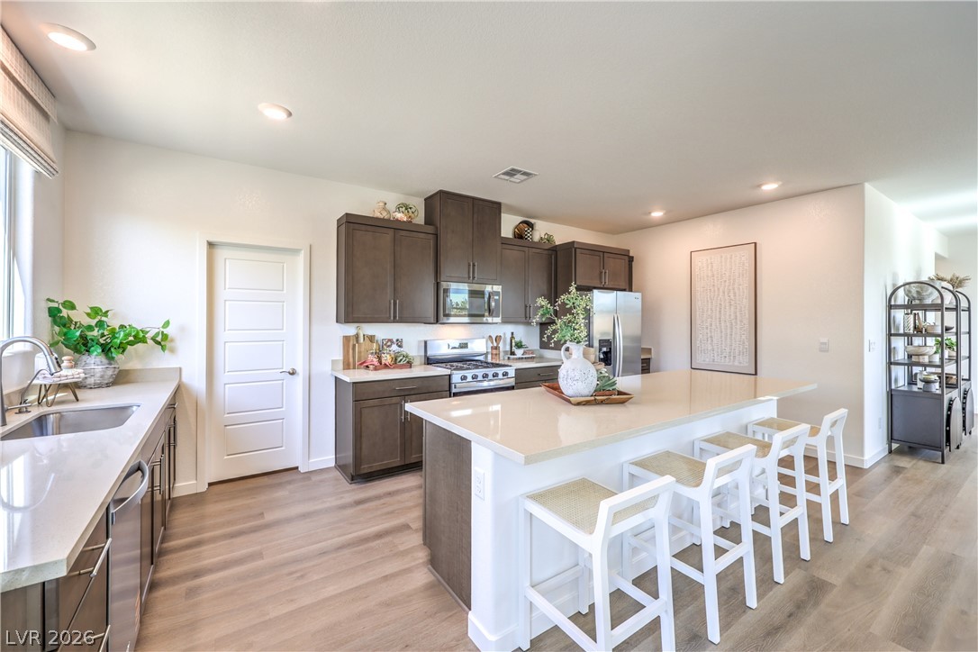 6016 Bamboo Breeze Way Property Photo 12