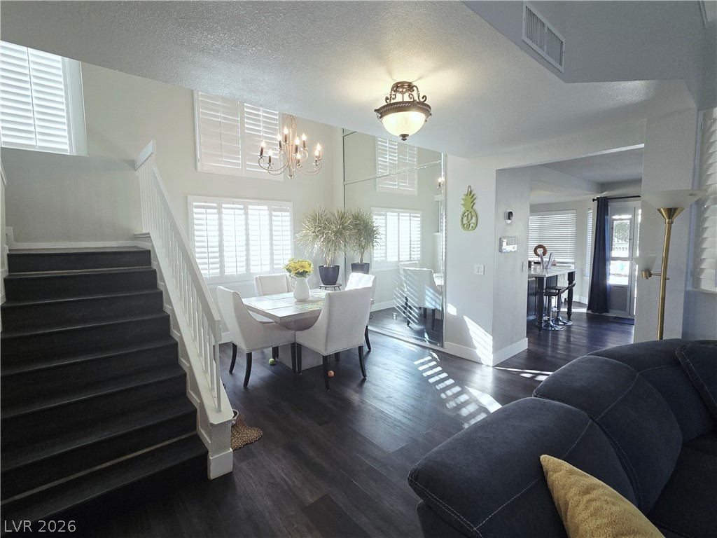 2449 Sage Pointe Circle Property Photo 7