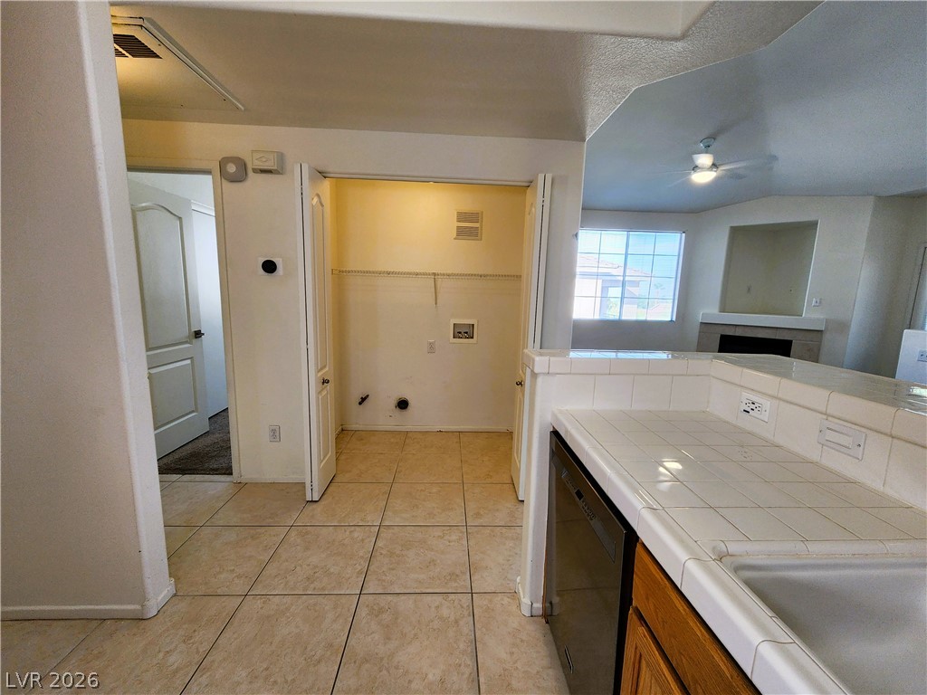 9901 Trailwood Drive 2158 Property Photo 13