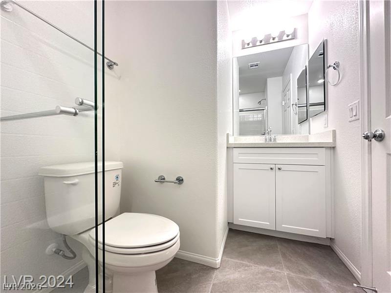 6172 Garden Crest Street Property Photo 6