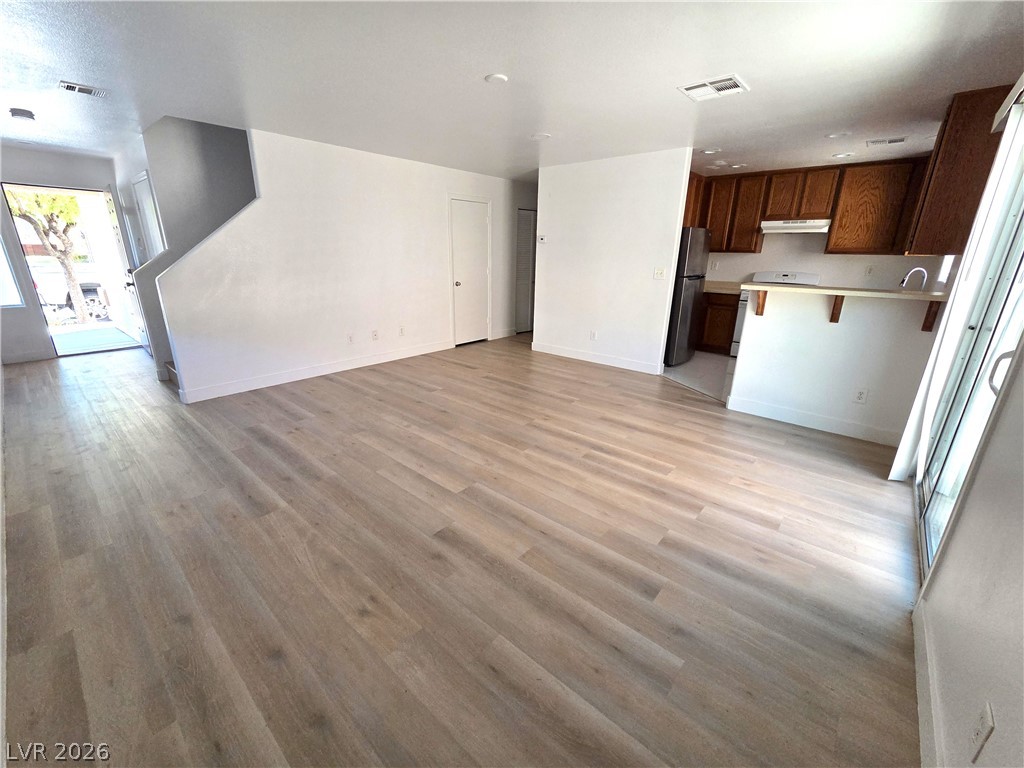 5034 Aesop Avenue Property Photo 4