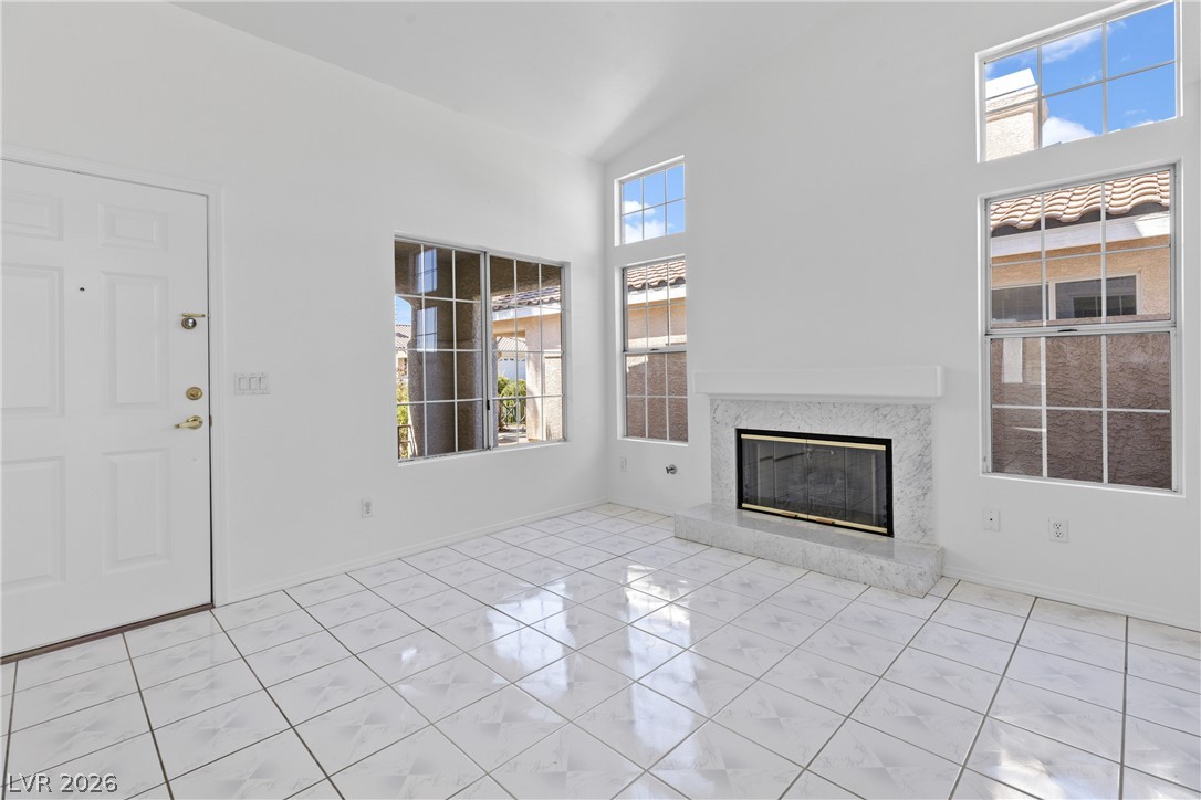 2460 Via De Milano Property Photo 2