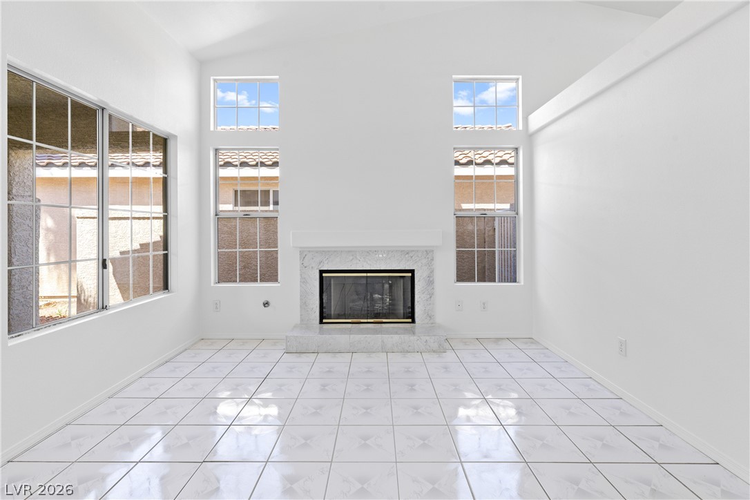 2460 Via De Milano Property Photo 3