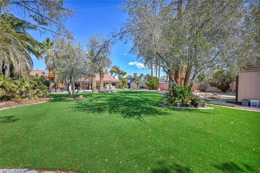 2935 South Torrey Pines Drive Property Photo 20