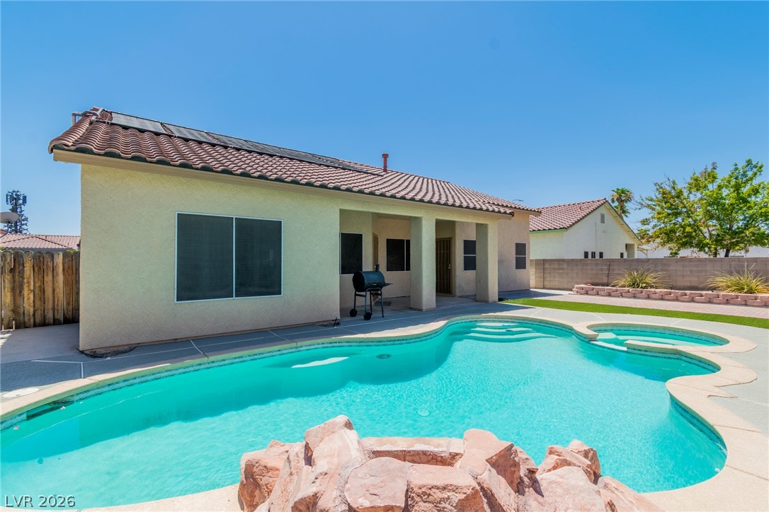 5412 Blue Horizon Court Property Photo 1