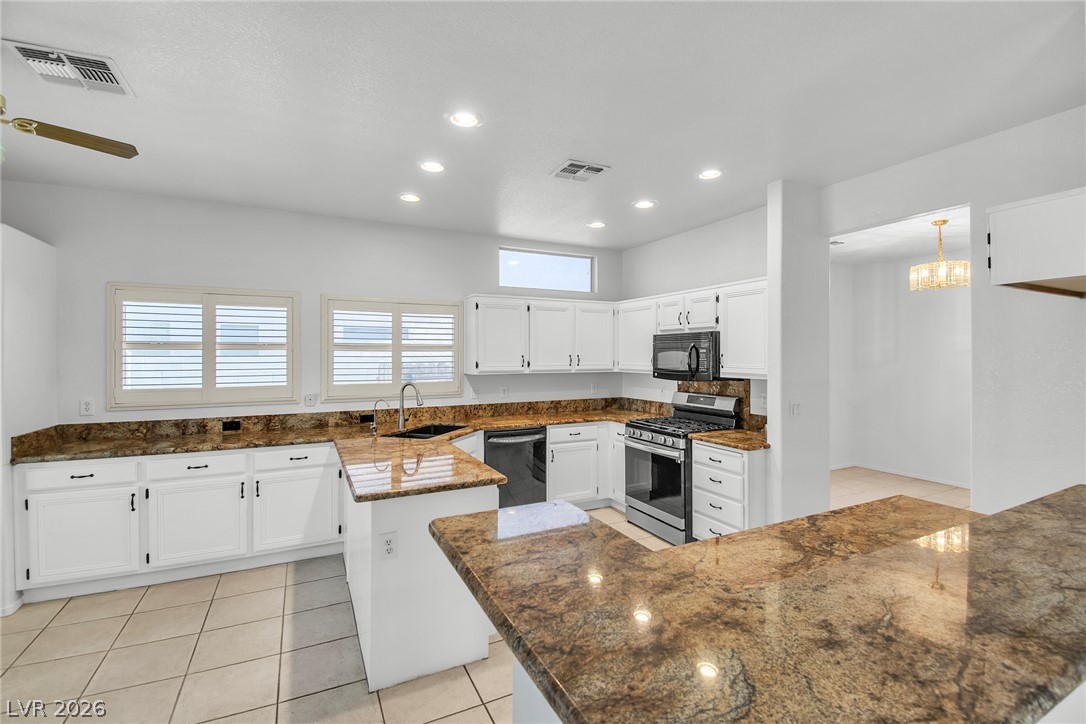 5412 Blue Horizon Court Property Photo 5
